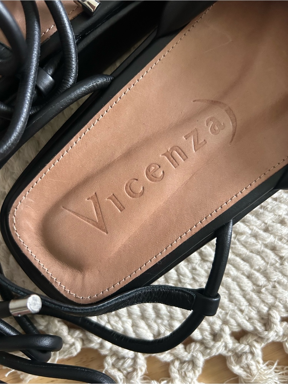 Anthropologie Vicenza Black Faux Leather Maui Puffy Ankle Wrap Sandals - Picture 7 of 7